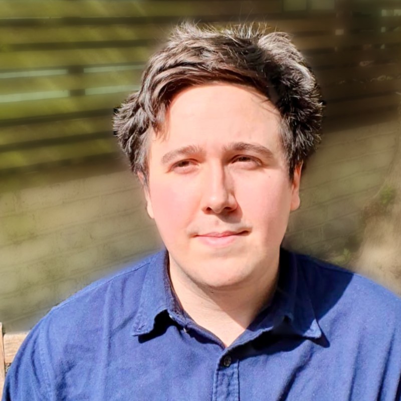 Dr Tom Rowan